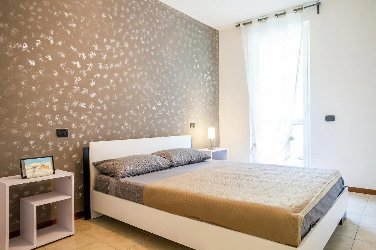 Belvedere Скарлино 0*,
